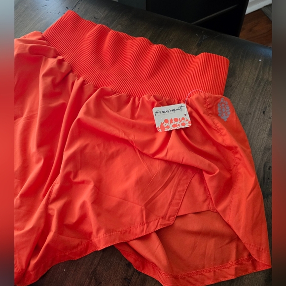 NWT FP Movement Carpe Diem Shorts Scarlett Red - Picture 10 of 11